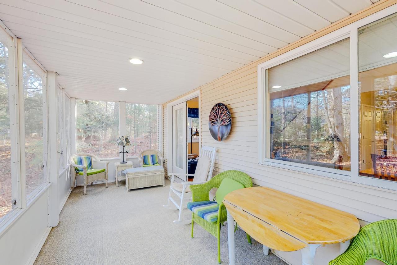 Uncle Warren'S Retreat Villa Glen Arbor Exterior photo
